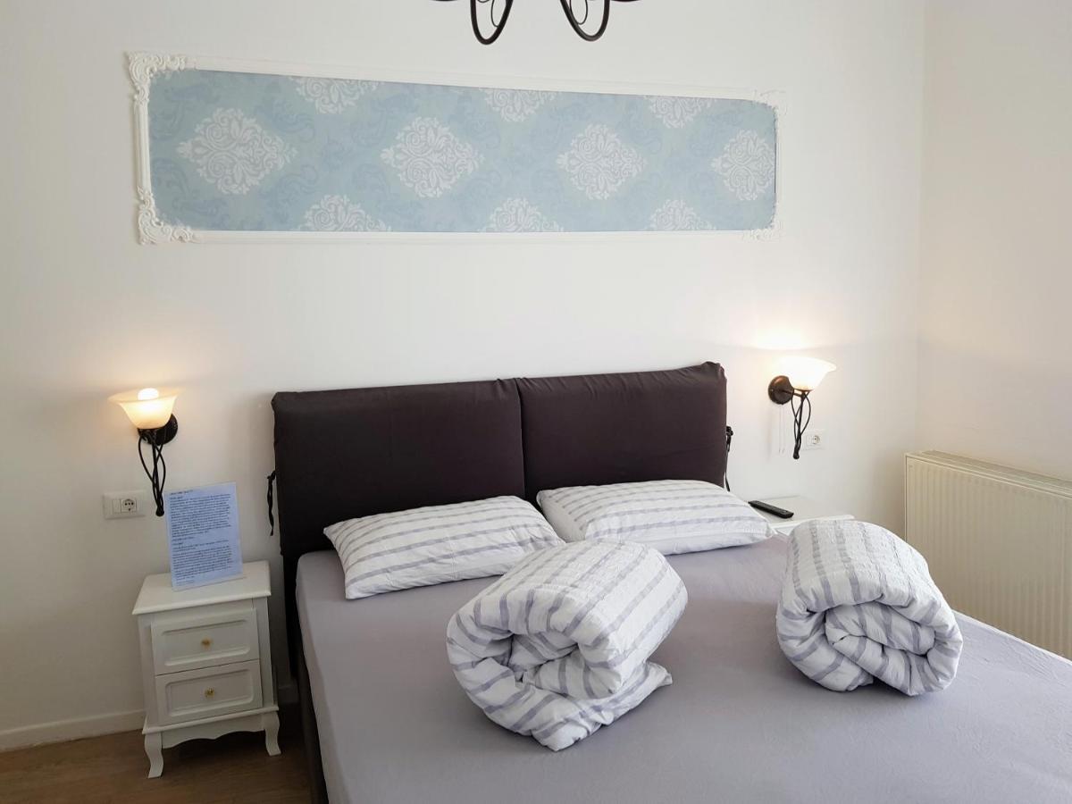 Garni Villa Tyrol - Adults Only Merano Eksteriør billede