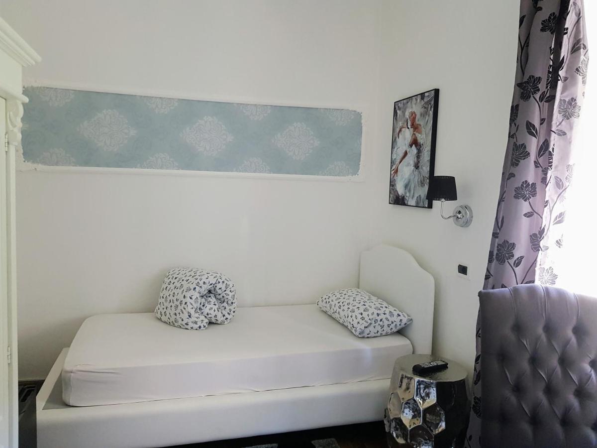 Garni Villa Tyrol - Adults Only Merano Eksteriør billede