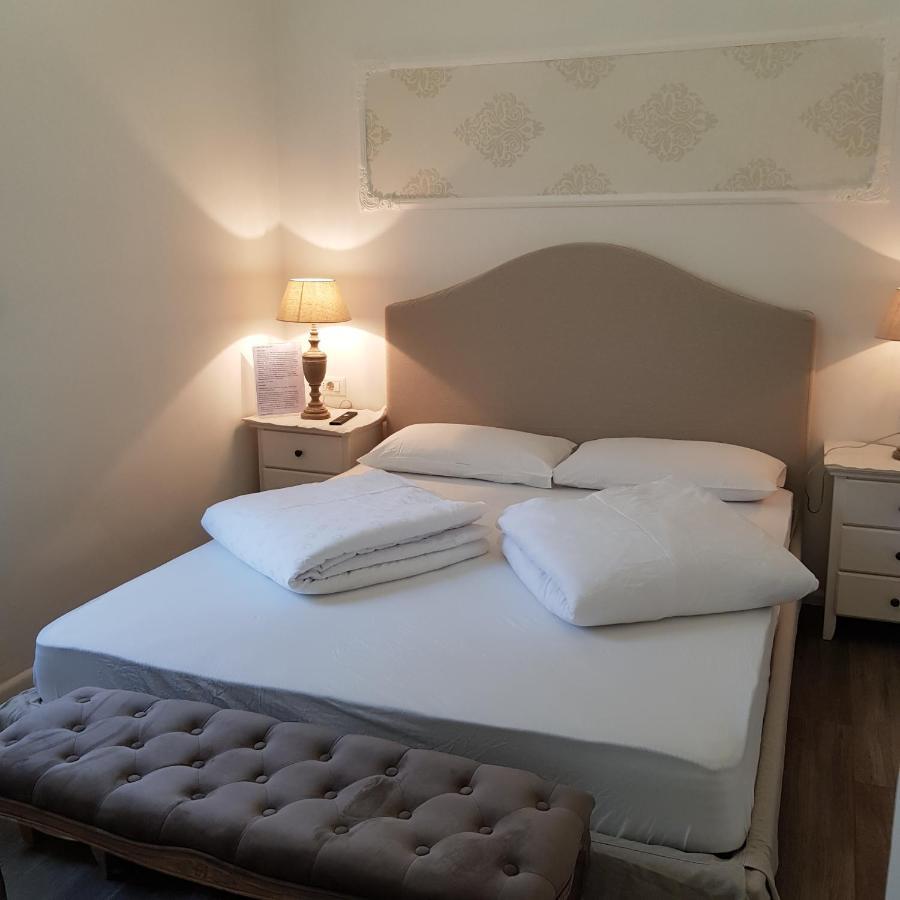 Garni Villa Tyrol - Adults Only Merano Eksteriør billede