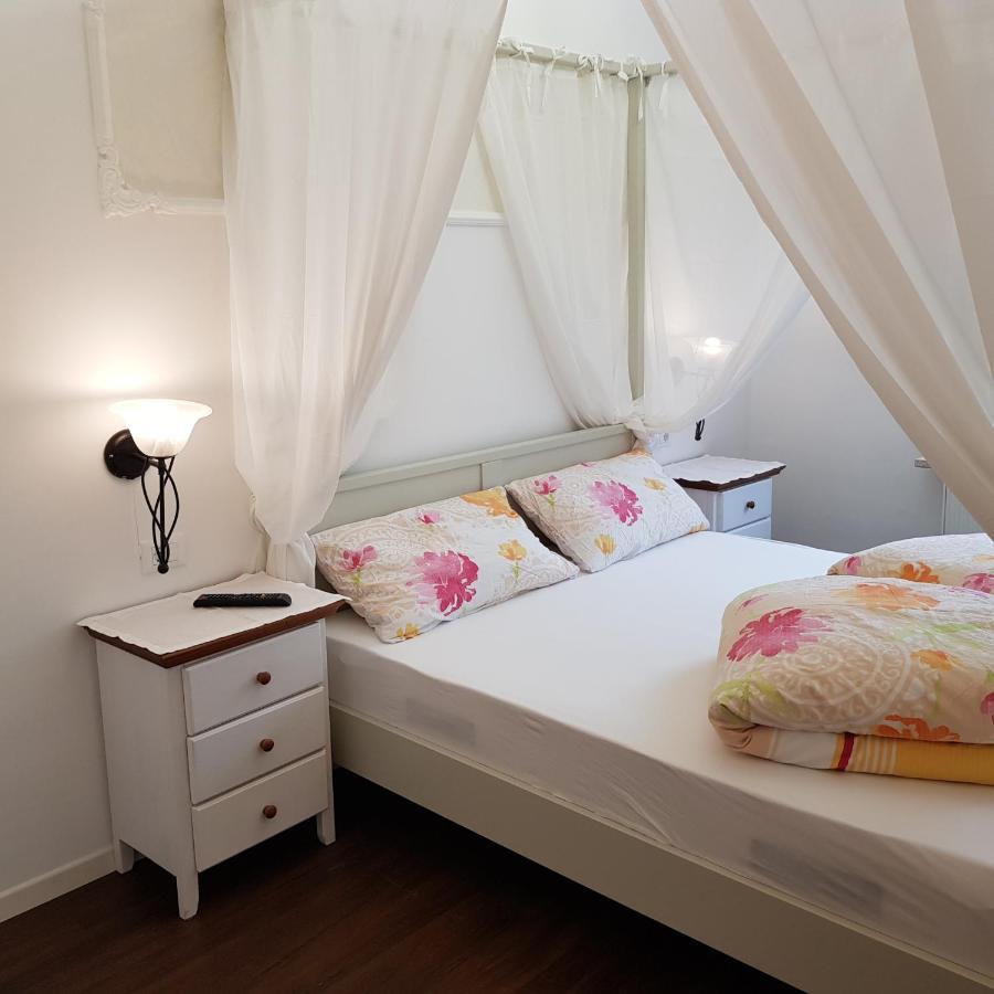 Garni Villa Tyrol - Adults Only Merano Eksteriør billede