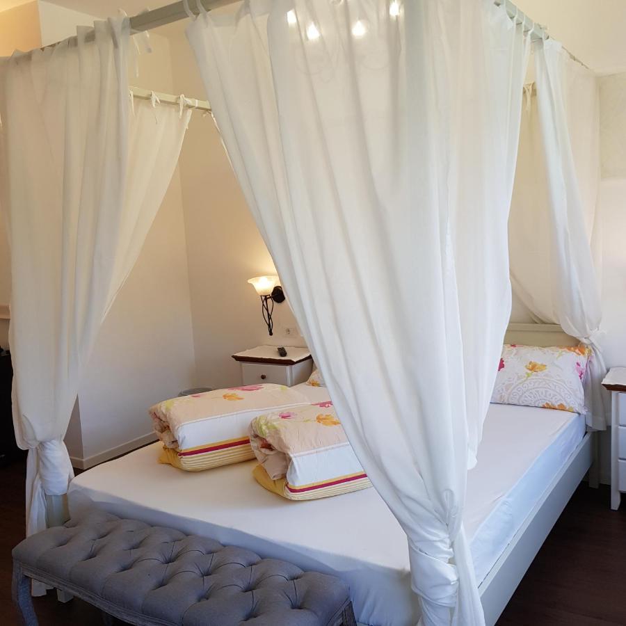 Garni Villa Tyrol - Adults Only Merano Eksteriør billede