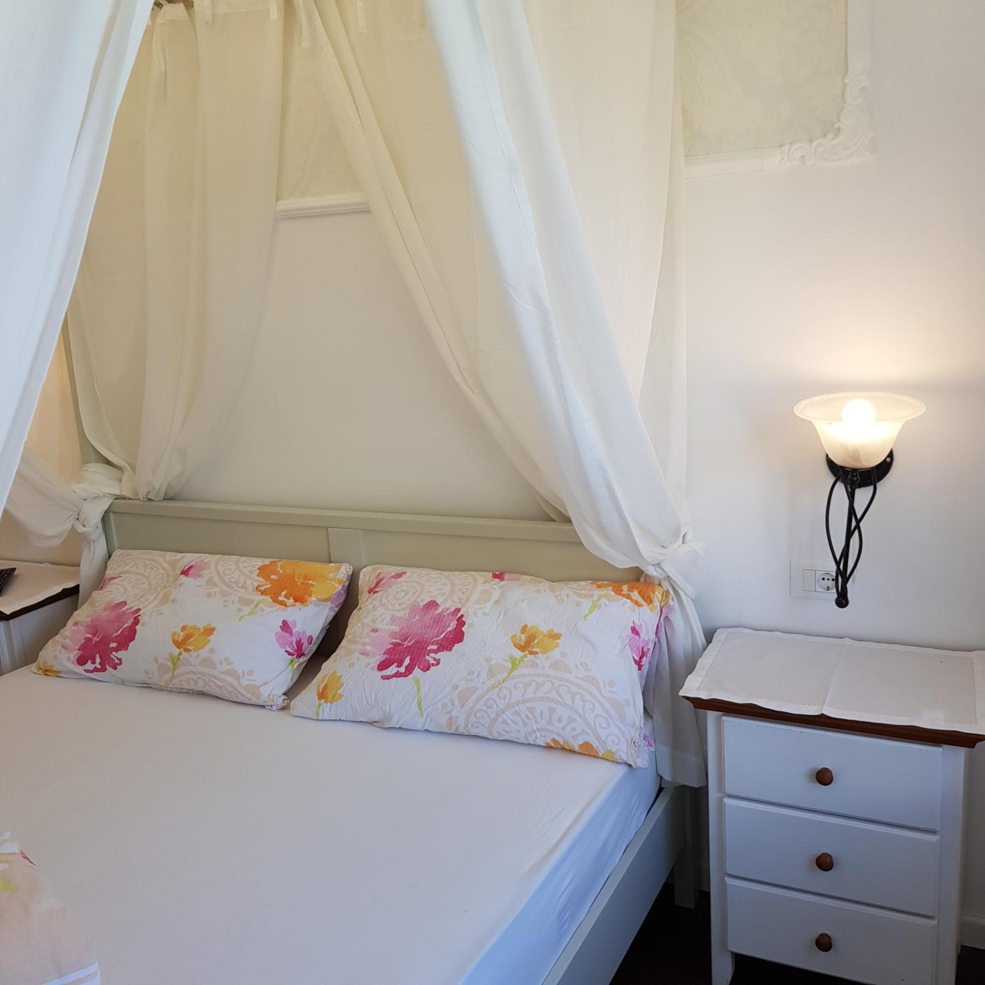 Garni Villa Tyrol - Adults Only Merano Værelse billede